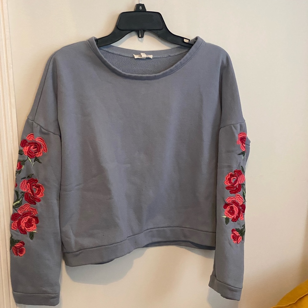 Sweatshirt
